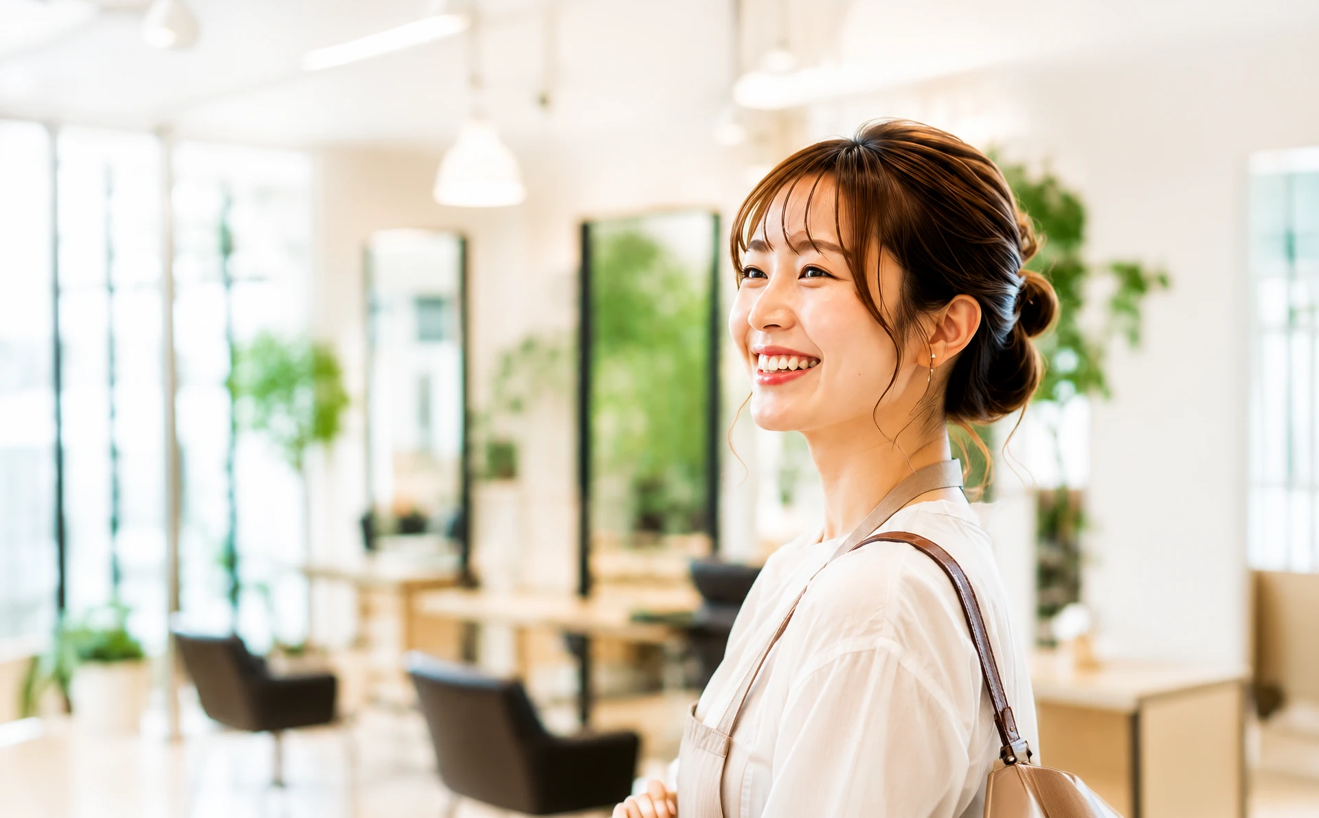 笑顔のスタイリスト